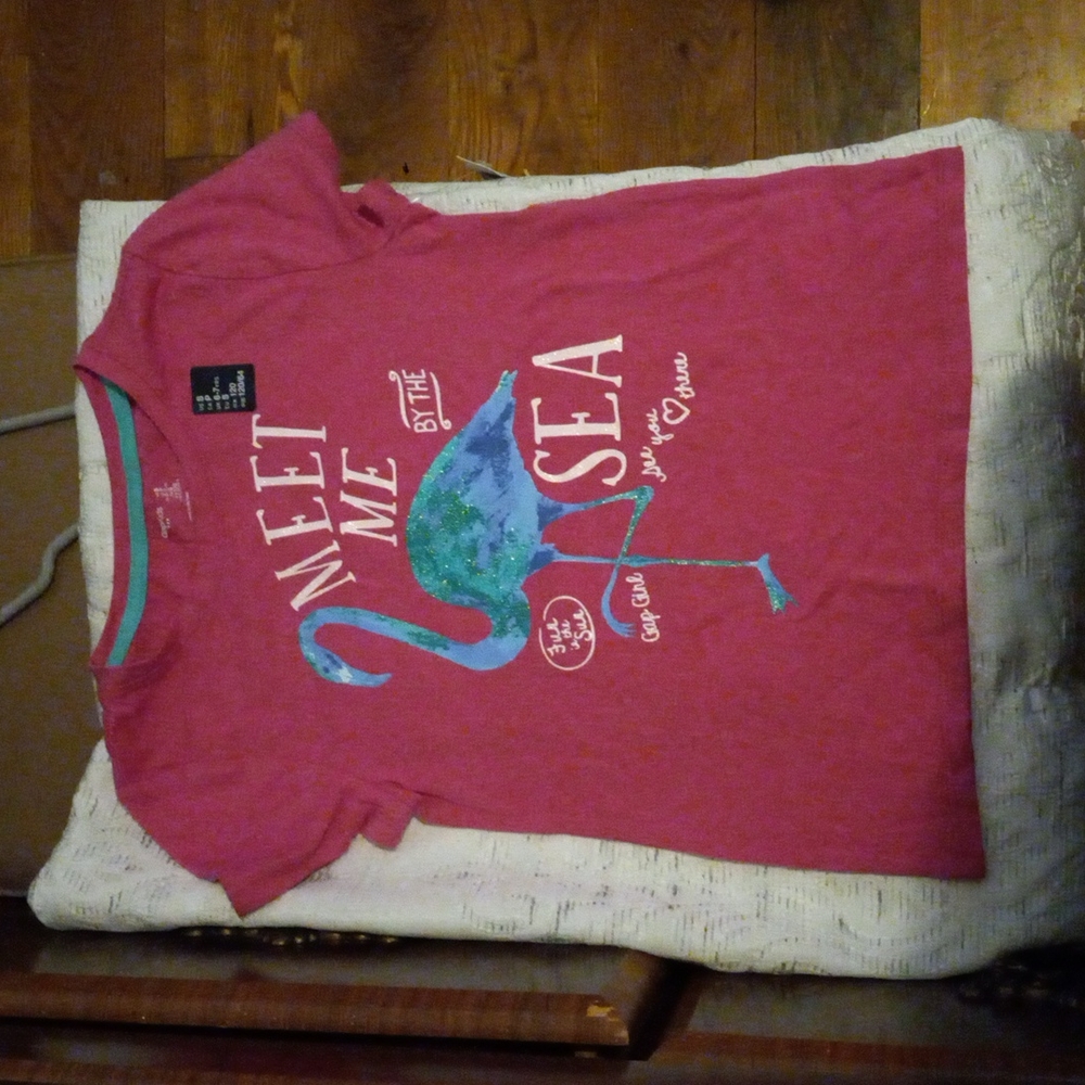 Gap Kids size S(6-7) Girls Shirt